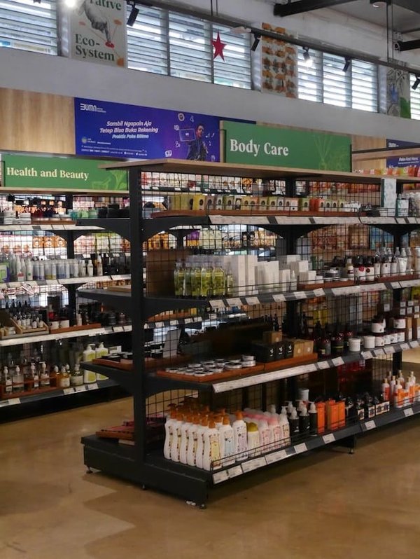 Comment gérer les défis juridiques de la publicité digitale pour les entreprises de cosmétiques ?